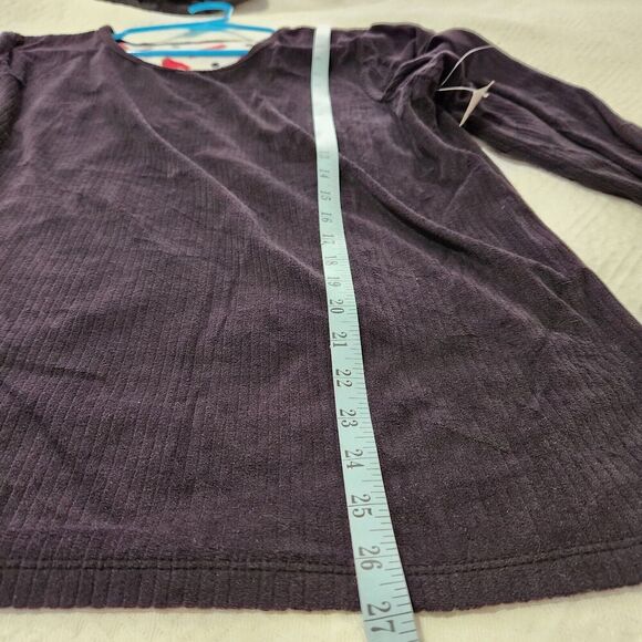 Croft Barrow Intimates Blouse Sweater Women Size Large Black Super Soft - Picture 7 of 10